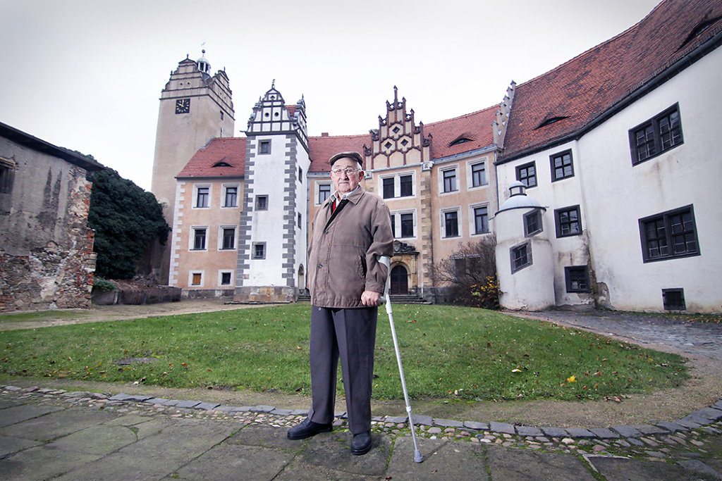 Helmut Kühne, ehemaliger Bürgermeister von Strehla, fragt sich, was passiert mit dem Schloß?